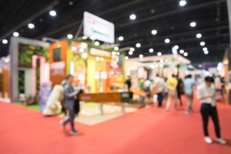 Cr&eacute;er un stand de salon &agrave; Paris qui capte l'attention des visiteurs